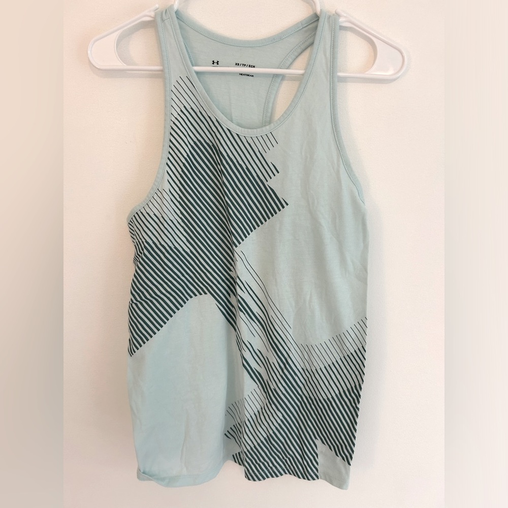Women’s Under Armour Running Tank Top! Super cute turquoise color, size Xs!